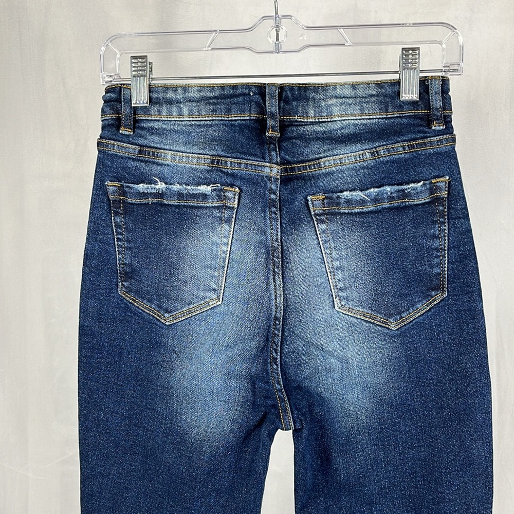 Muselooks High Rise Button Fly Skinny Jeans. - Picture 8 of 11